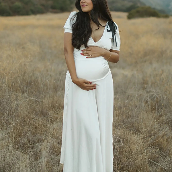 Chic- Bowknot Puff Sleeve V-Neck Photoshoot Maternity Maxi Dress
