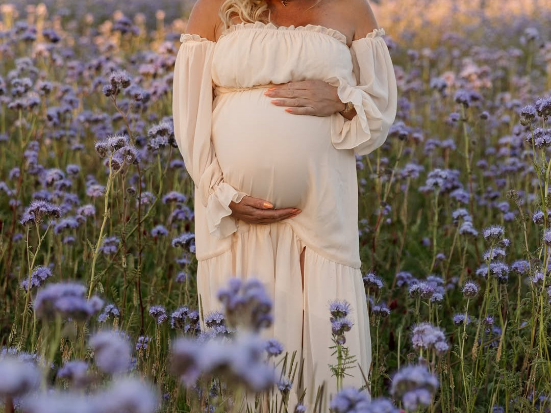 Elegant baby shower maternity dress in the US