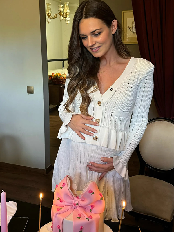 Chic- Knitting V-Neck Ruffle Bodycon Flare Sleeve Maternity Sweater Mini Dress