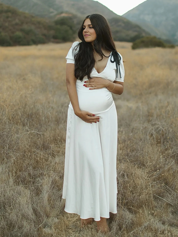 Chic- Bowknot Puff Sleeve V-Neck Photoshoot Maternity Maxi Dress