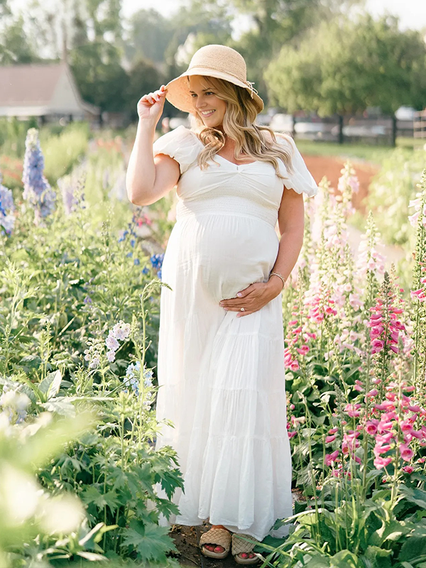 Chic-White Puff Sleeve Ruched Photoshoot Maternity Maxi Dress