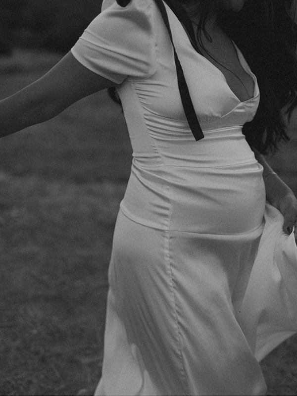 Chic- Bowknot Puff Sleeve V-Neck Photoshoot Maternity Maxi Dress