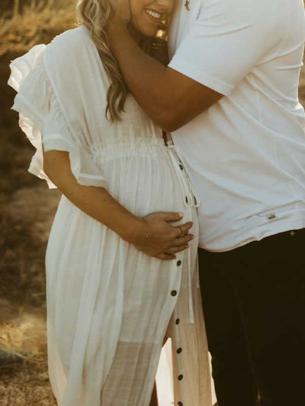 Chic-White Line Ruffle Boho V-Neck Photoshoot Maternity Maxi Dess