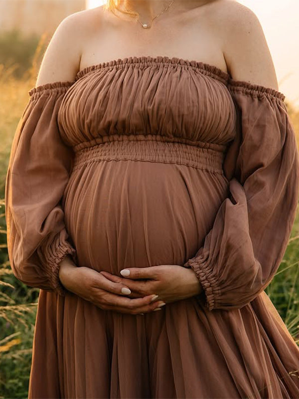Chic-  Vintage Off Shoulder Puff sleeve Maternity Photoshoot Gown