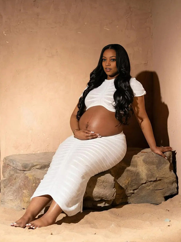 Crop-Bodycon Photoshoot Maternity Maxi Dress