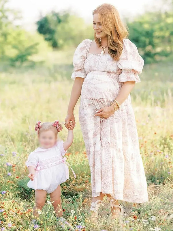 Chic-Floral Puff Sleeve Maternity Maxi Dress
