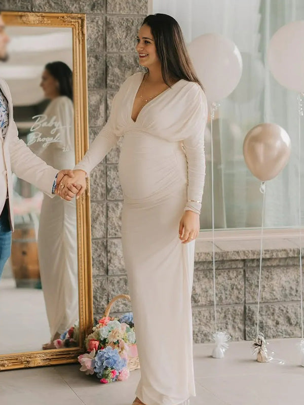 Chic-Apricot Slim fit V-Neck Maternity Maxi Dress