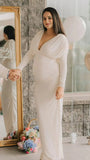 Chic-Apricot Slim fit V-Neck Maternity Maxi Dress
