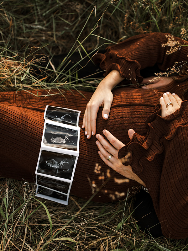 Chic-Brown Knitwear Ruffle Flare Sleeve Maternity Maxi Dress