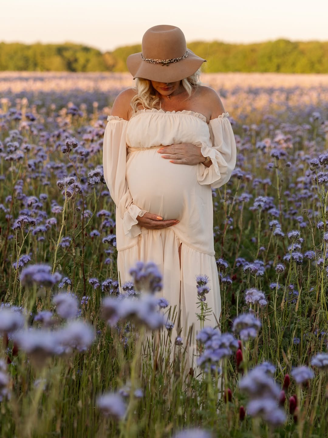 Chic-Puff Sleeve Off Shoulder Maternity Shoot Maxi Dress
