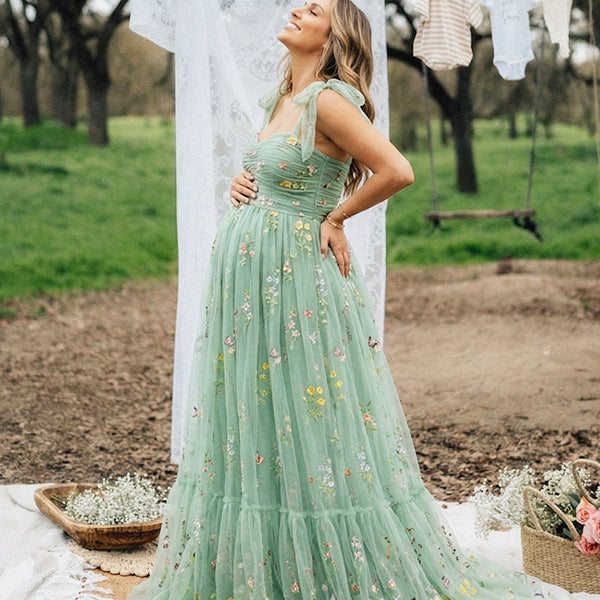 Elegant Green Maternity Maxi Dress – Photoshoot & Baby Shower Outfit
