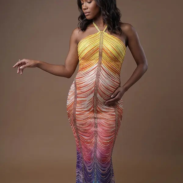 Rainbow Rhinestone Maternity Maxi Dress – Halter Neck Bodycon Gown with Gradient Beaded Design Elegant Photoshoot Dress