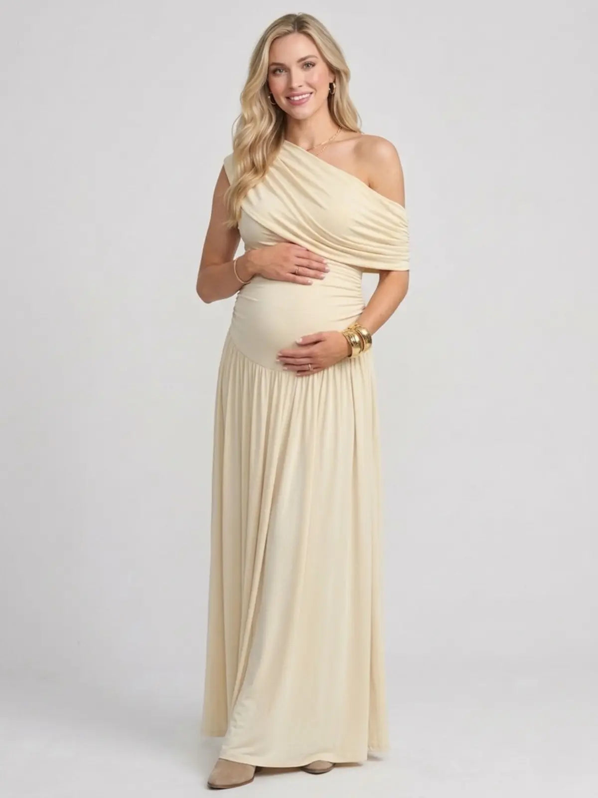 Apricot maternity dress for baby shower, ruched pregnancy dress for photoshoot, champagne maternity gown