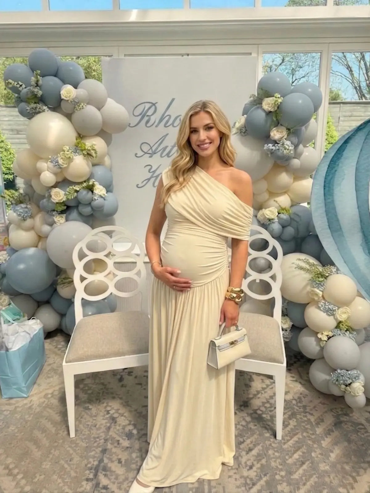 Apricot maternity dress for baby shower, ruched pregnancy dress for photoshoot, champagne maternity gown