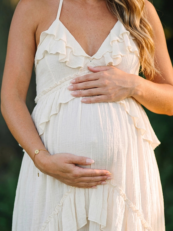 Flowing White Maternity Dress for Beach Photoshoot | Bumplook