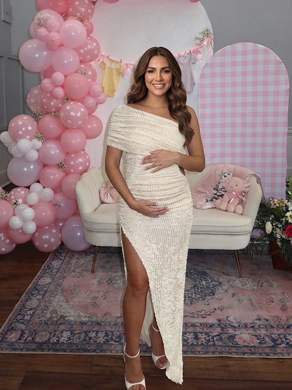 Modern Bodycon Maternity Dress for Pregnancy Photoshoot | Bumplook