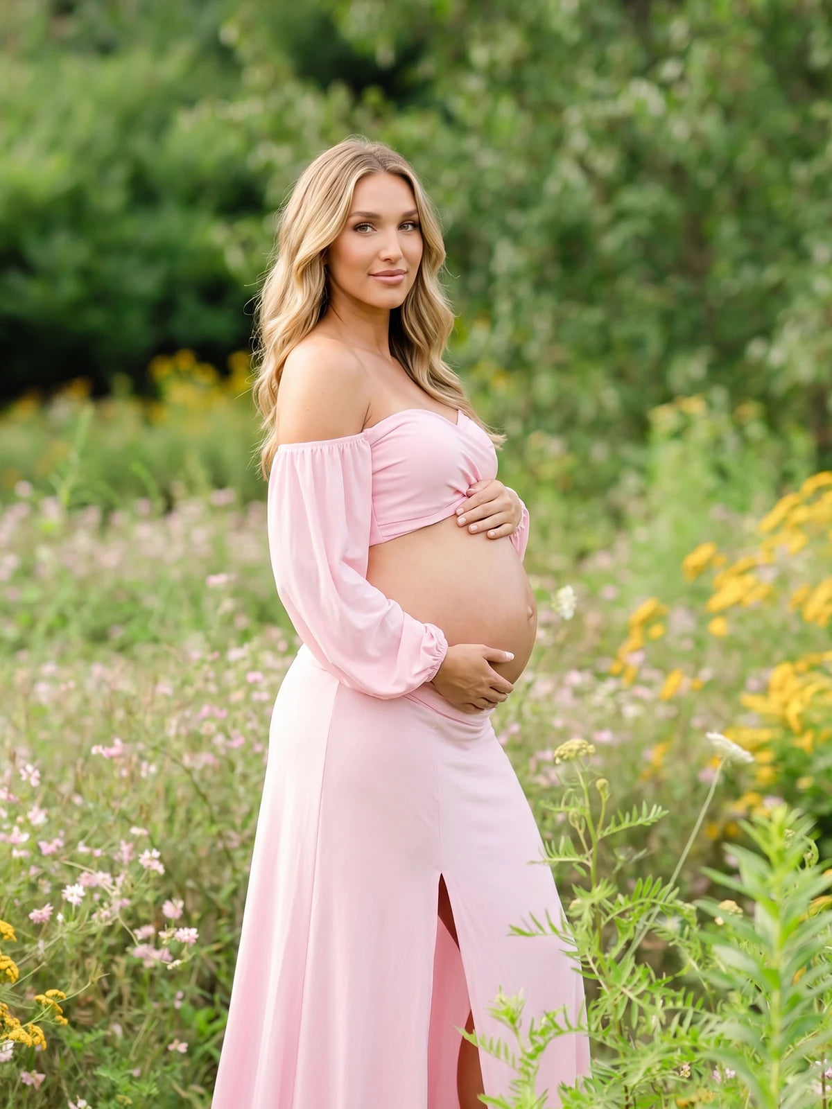 Pink Maternity Crop Top and Skirt, Two Piece Pregnancy Photoshoot Outfit for Baby Bump Portraits and Pregnancy Announcement | Bumplook