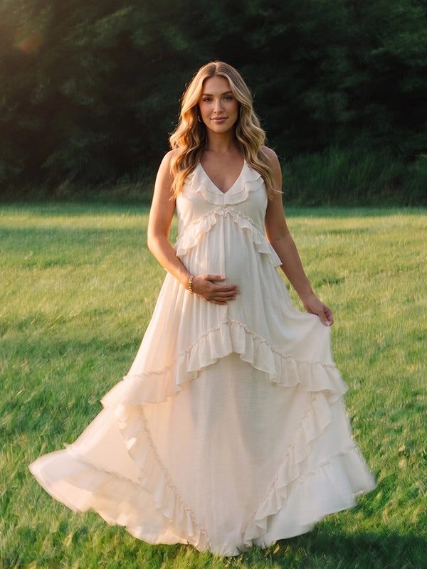 Flowing White Maternity Dress for Beach Photoshoot | Bumplook