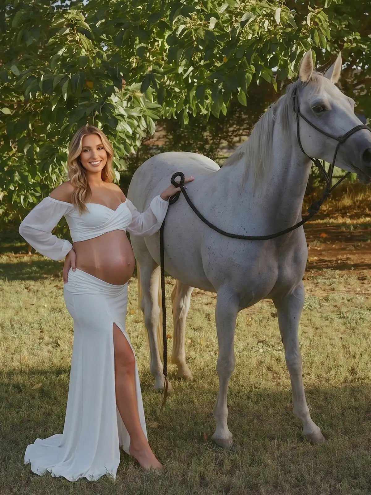 White Maternity Photoshoot Outfit, Crop Top and Skirt Set for Maternity Photoshoot, Pregnancy Announcement, Baby Bump Portraits | Bumplook